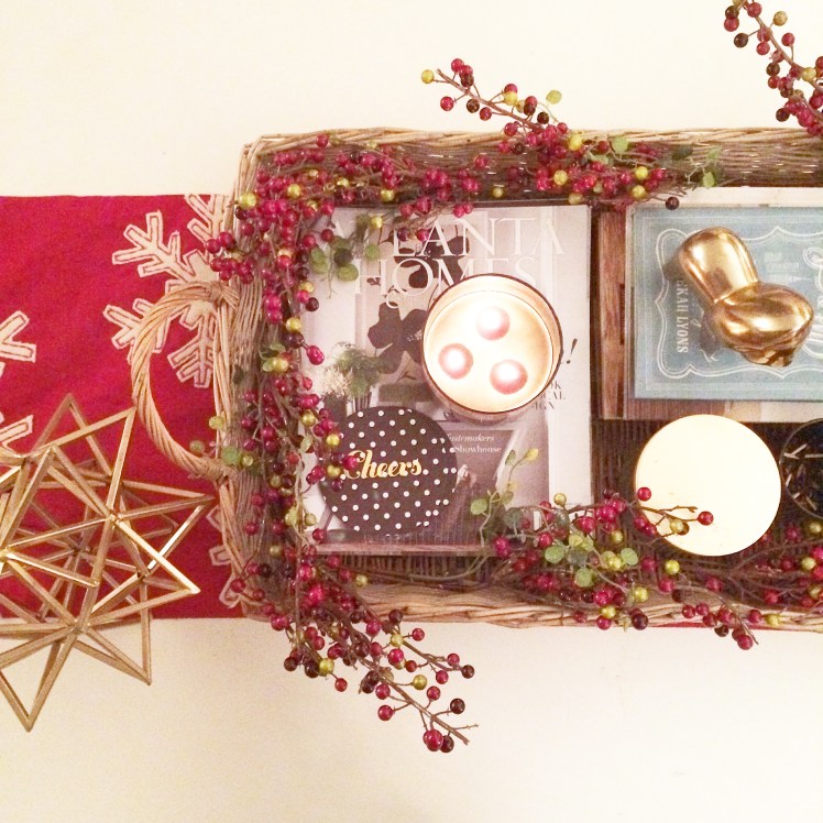 amandamacyhall coffee table holiday style
