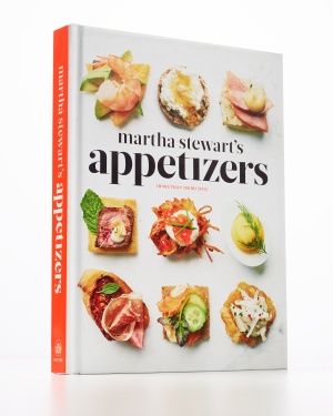 books-appetizers-0815-962645cfd11-d5080011-0001_vert